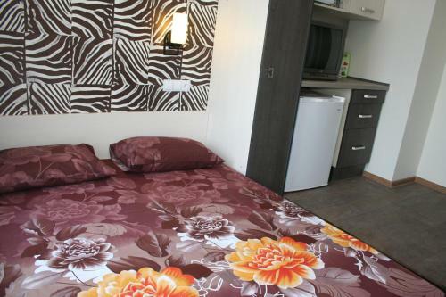 Rudneva Downtown Aparthotel