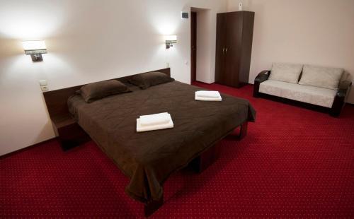 Hotel 12