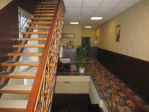 Jaguar Hotel Complex