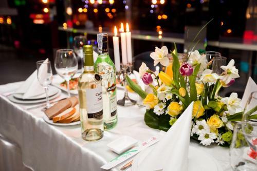 Druzhba Hotel And Restaurant