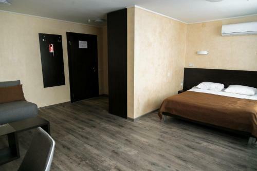 Tourist Hotel