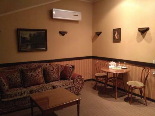 Zs Club Hotel