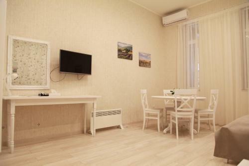 Posada Wine & Rose Boutique Hotel