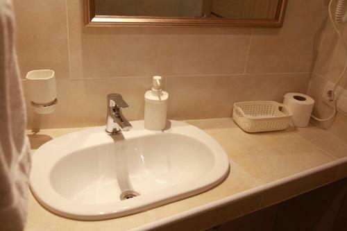 Posada Wine & Rose Boutique Hotel