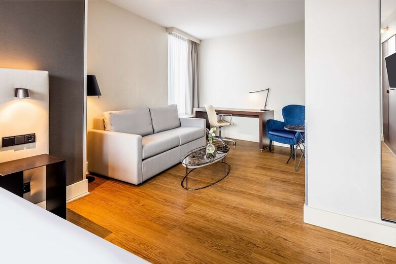 Hotel NH Amsterdam Caransa
