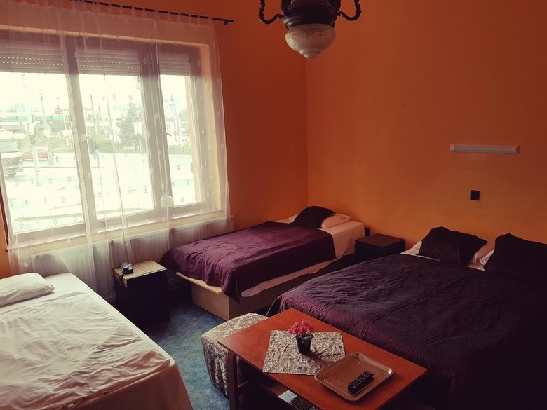 Attila Hotel & Restaurant