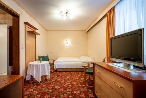 Hotel Krimmlerf�lle