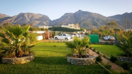 Kritamos Beach Apartments