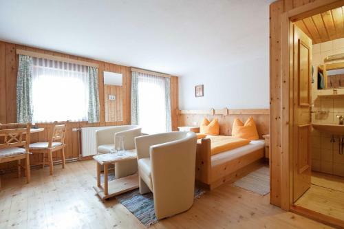 Hostal Landhaus Taurer
