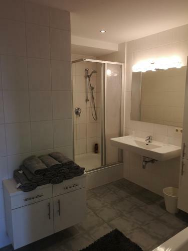 Innsbruck City View Apartment