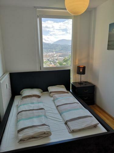 Innsbruck City View Apartment