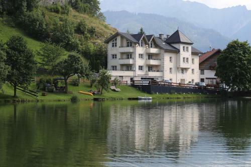Hostal Seeapart P�der