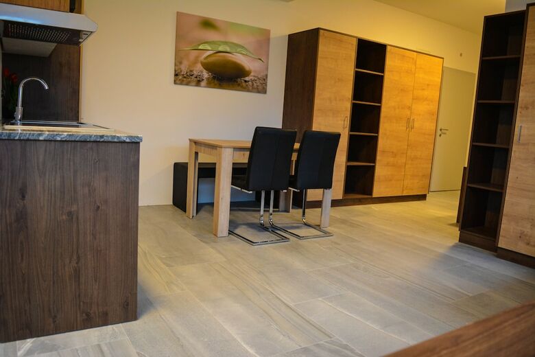 Hostal Wels Inn Hotel