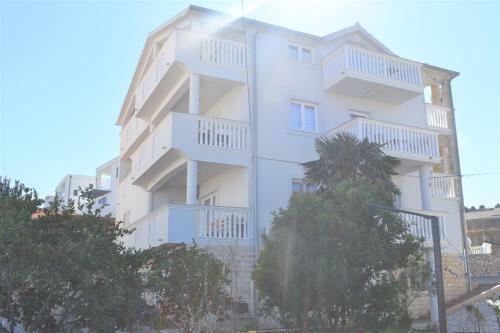 Apartments Janja