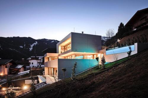 Holiday Home Zell Am See