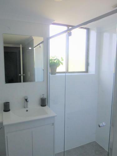 Sun & Surf Aldinga Beach Apartment