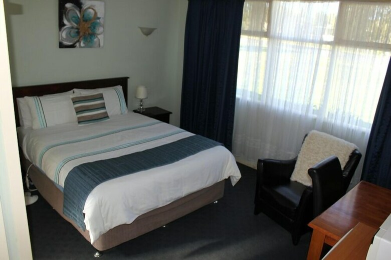 Kaniva Midway Motel