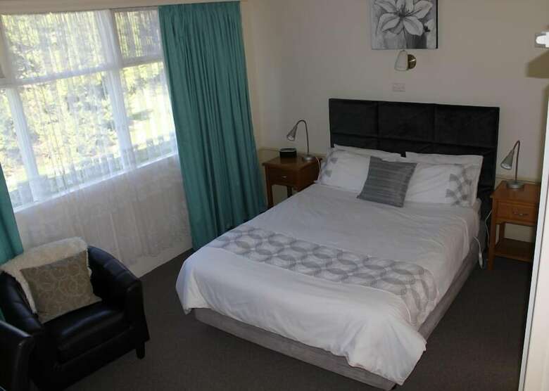 Kaniva Midway Motel