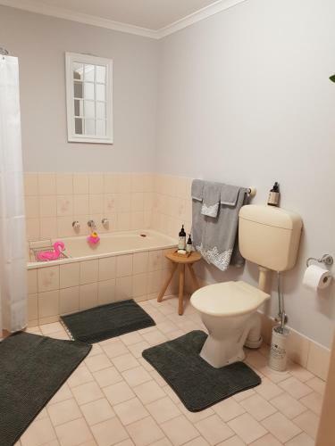 La Maison Riviere - The River House Bed & Breakfast