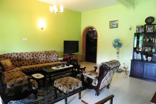 Hostal Royal Tourist Lodge