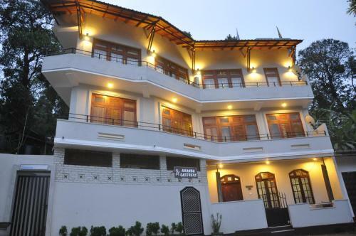 Villa Camarin Residence