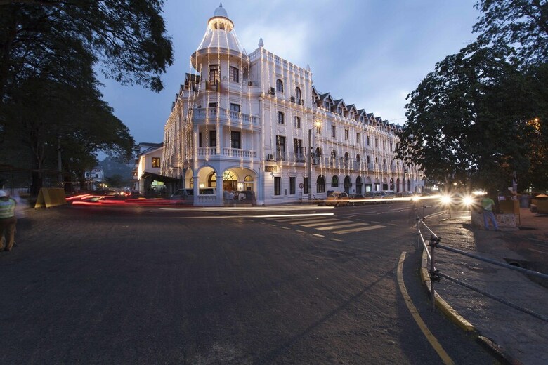 Hotel Suisse