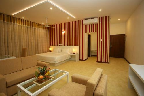 Hotel Randholee Luxury Resort