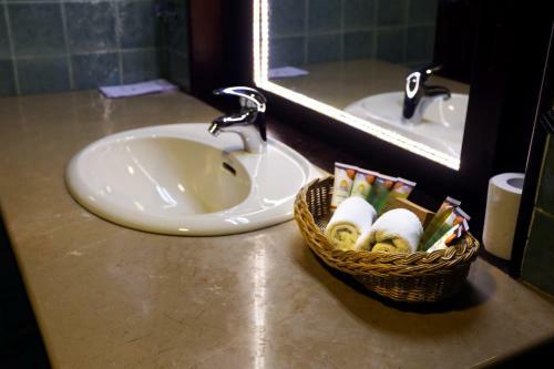 Hotel Randholee Luxury Resort