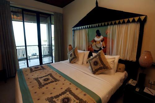 Hotel Randholee Luxury Resort