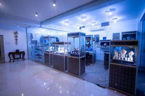 Hotel Randholee Luxury Resort