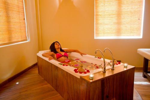 Hotel Randholee Luxury Resort