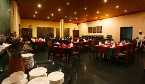 Hotel Randholee Luxury Resort