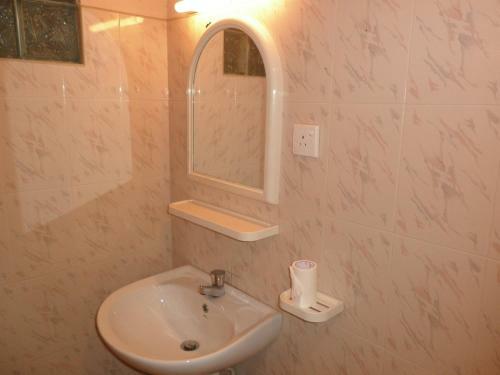 Hostal Mccarthy Guesthouse