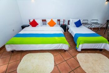 Settle Inn Tourist Lodge