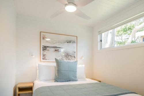 Surfside Cudmirrah Beach