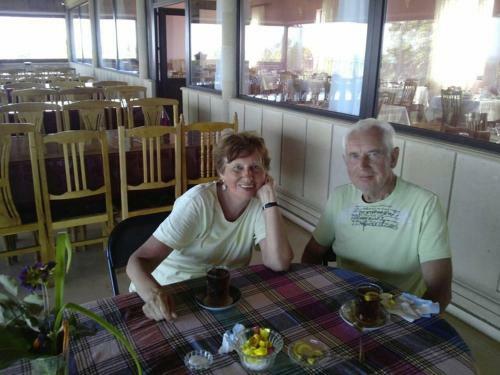 Hostal Deniz Guest House