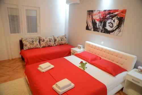 Apartments Tila