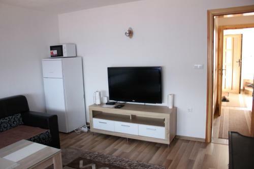 Apartments Zoni