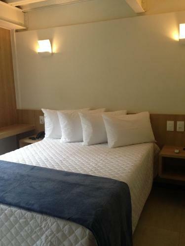 Hotel Cotoches Abre Campo