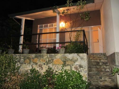 Visal Bungalows