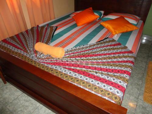 Hostal Nilmini Villa