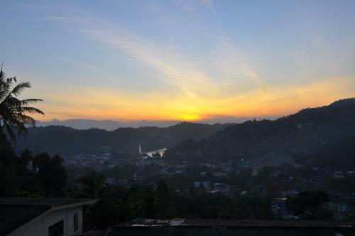 Amaara Sky Hotel Kandy