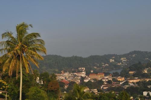 Amaara Sky Hotel Kandy