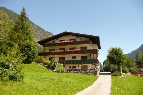 Hostal Haus Kella-egg