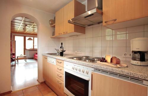 Hostal Pension Bergkristall