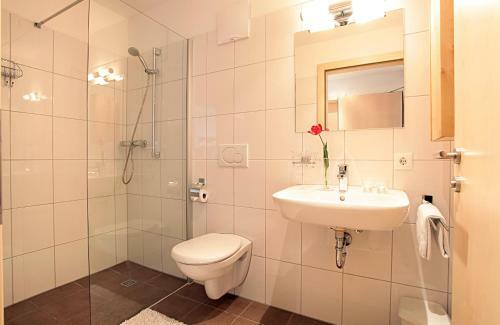 Hostal Pension Bergkristall