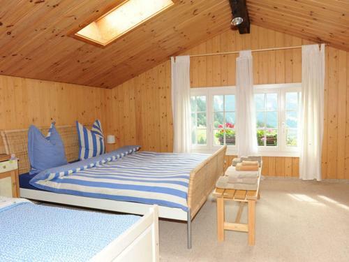 Cozy Chalet In Grindelwald With Mountain View