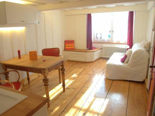 Apartamento Au Soleil De Gruy�res Chez Chantal