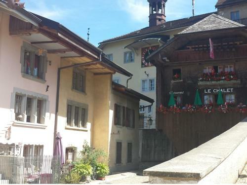 Apartamento Au Soleil De Gruy�res Chez Chantal