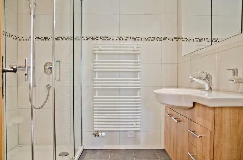 Apartment Br�nderli - Griwarent Ag